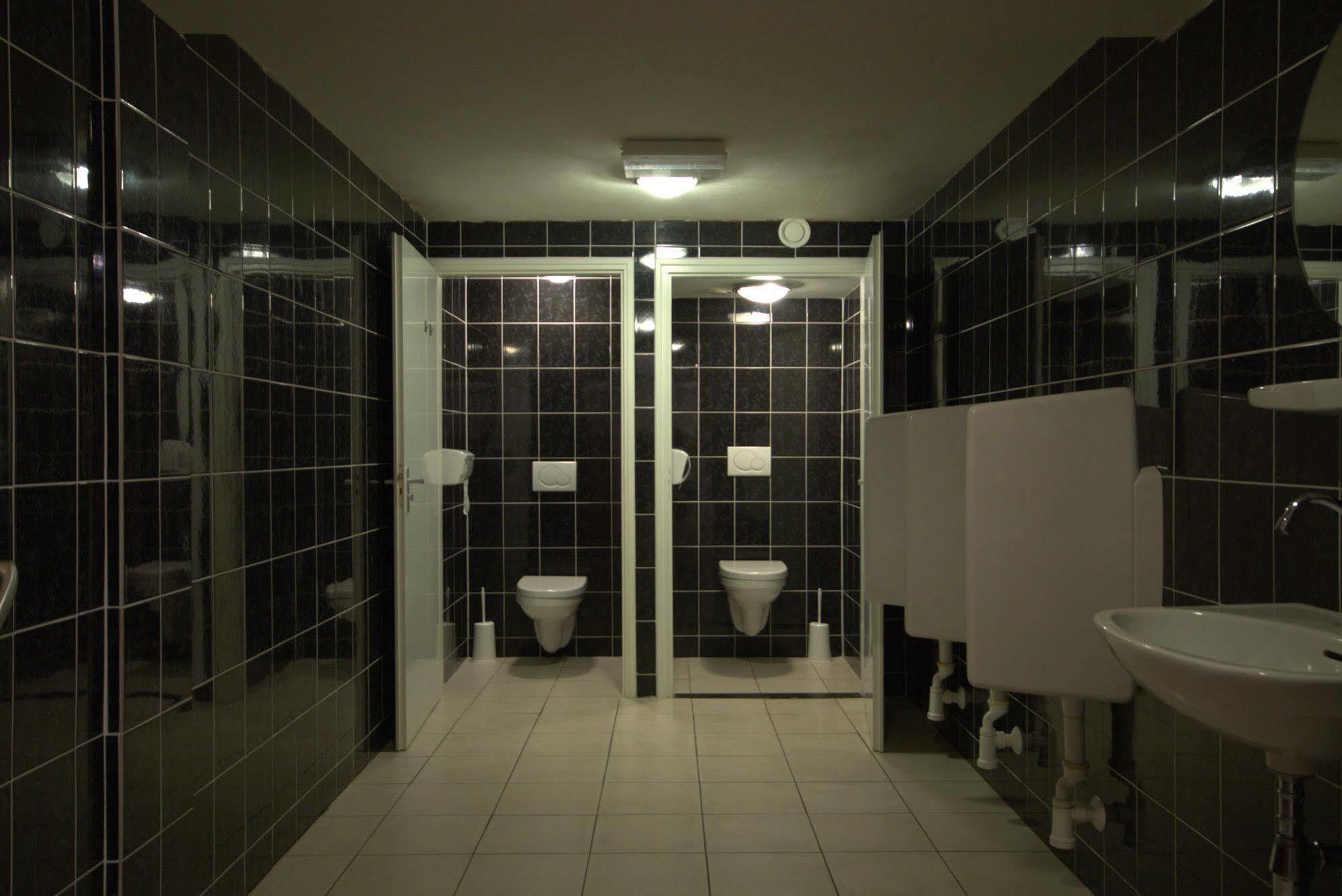 וינסחוטן Hotel Restaurant Victoria מראה חיצוני תמונה